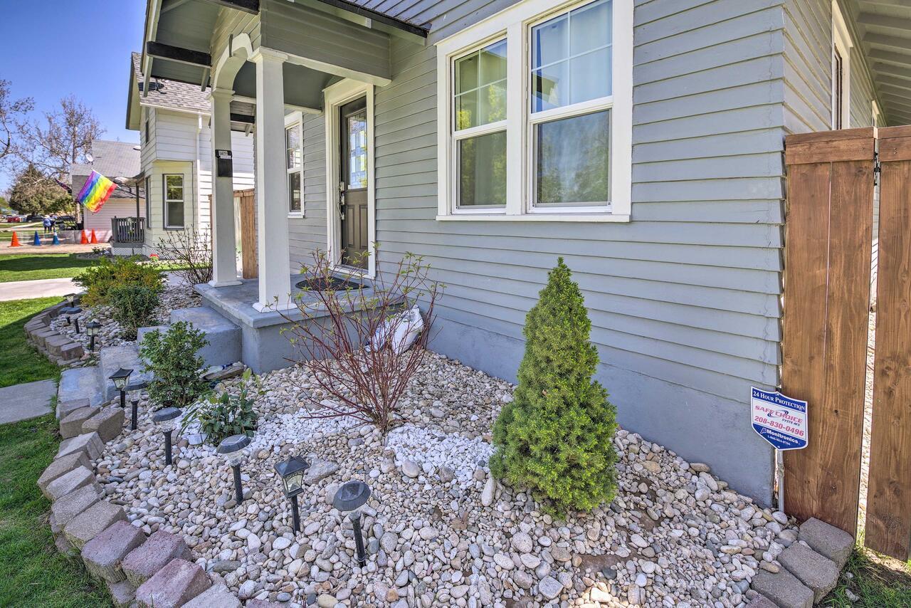 Charming In Downtown With Patio And Yard! Holiday home Nampa