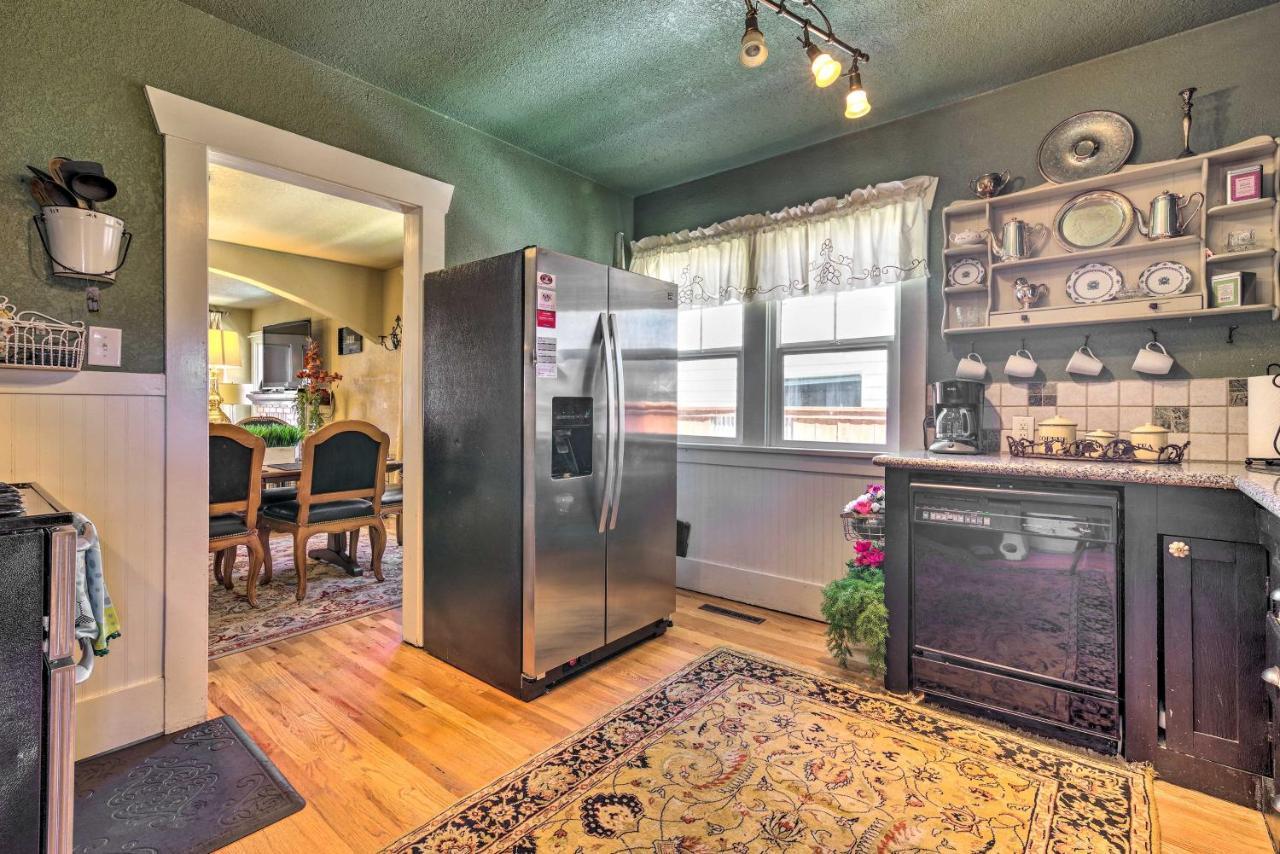 Charming In Downtown With Patio And Yard! Holiday home Nampa