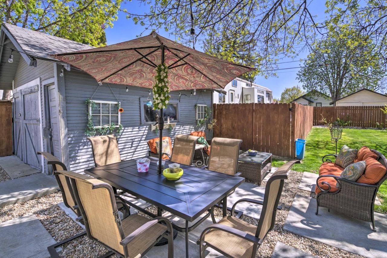 Charming In Downtown With Patio And Yard! Holiday home Nampa